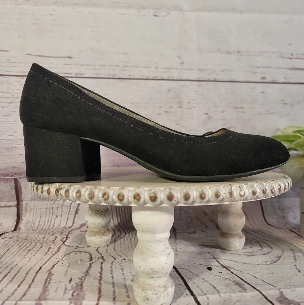 NWOT Worthinton LANA Black Women's Block Heel Pump Shoes Size 8.5